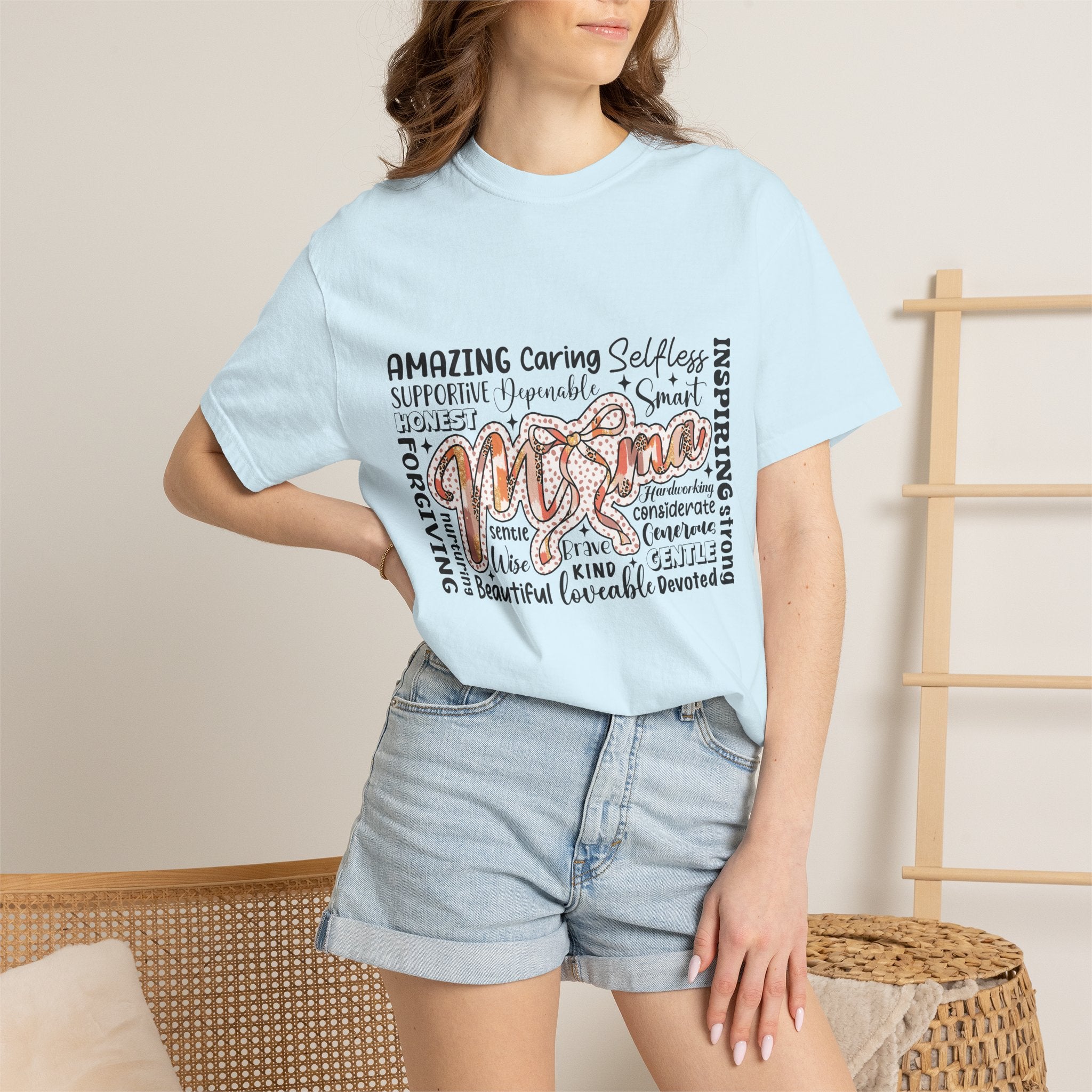 Mom Word Cloud T-Shirt | Meaningful Gift for Mom