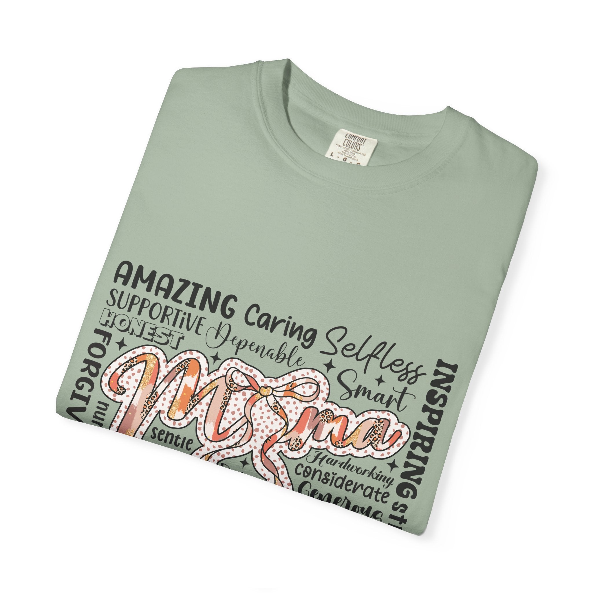 Mom Word Cloud T-Shirt | Meaningful Gift for Mom